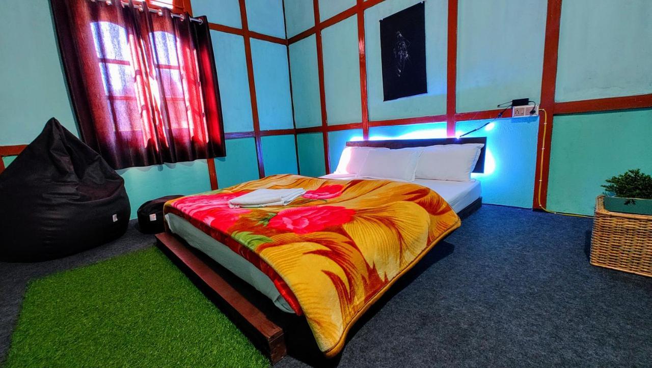 Tenzo Homestay Bomdila エクステリア 写真