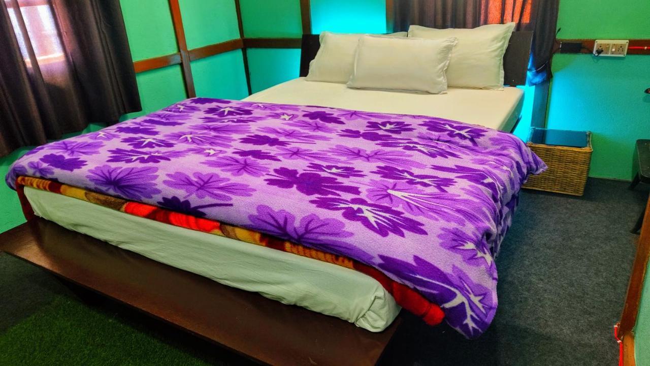 Tenzo Homestay Bomdila エクステリア 写真