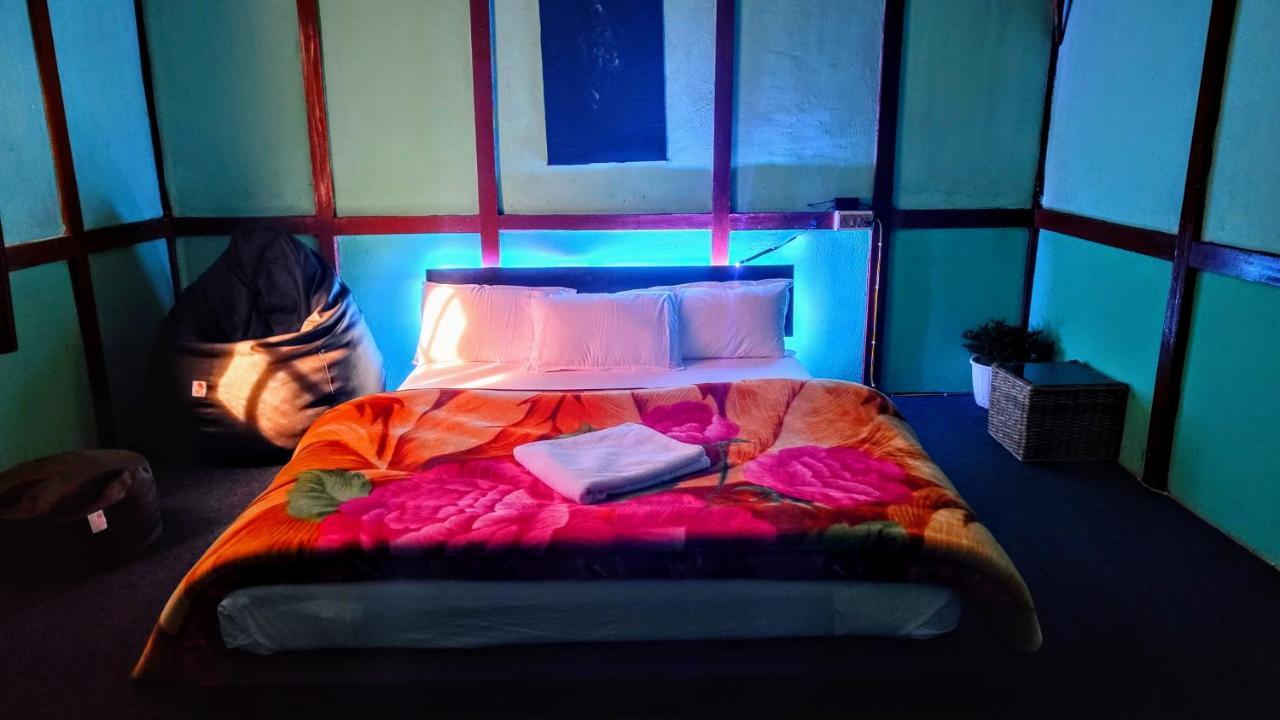 Tenzo Homestay Bomdila エクステリア 写真